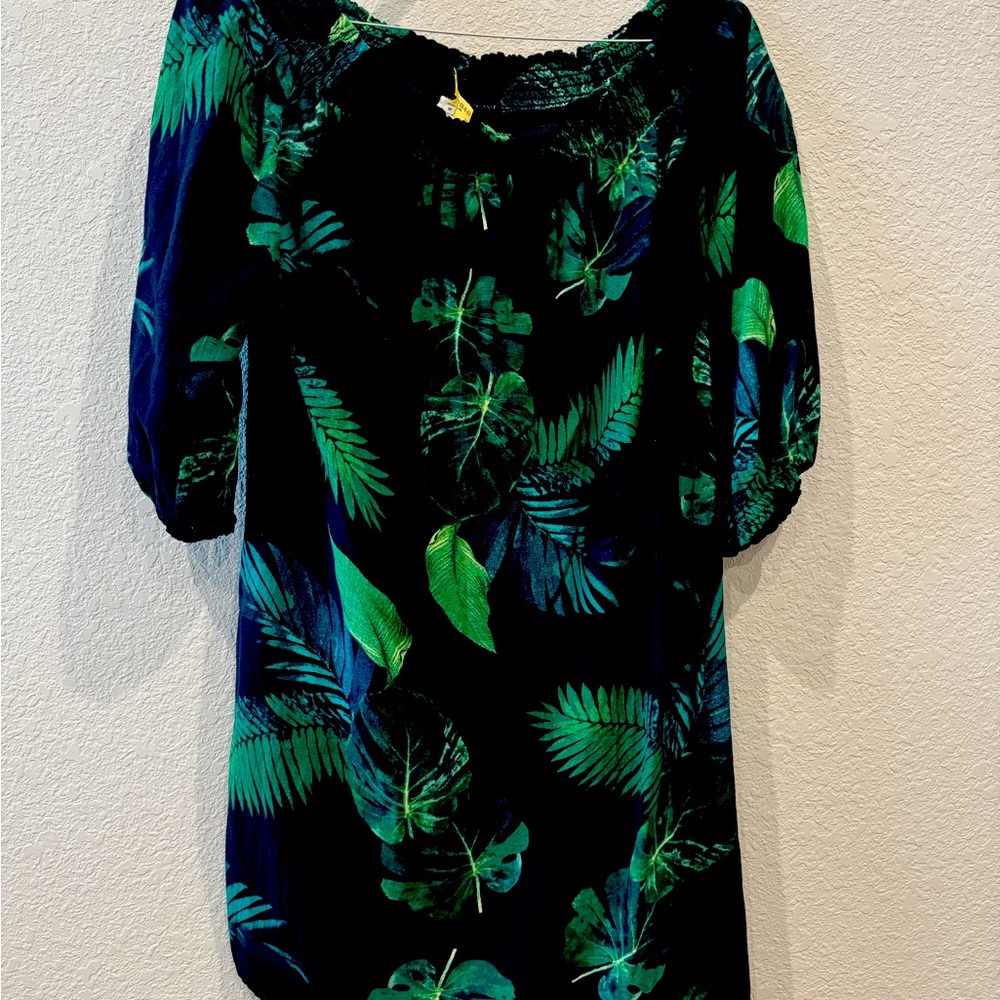 Old Navy tropical mini off shoulder dress black Medium